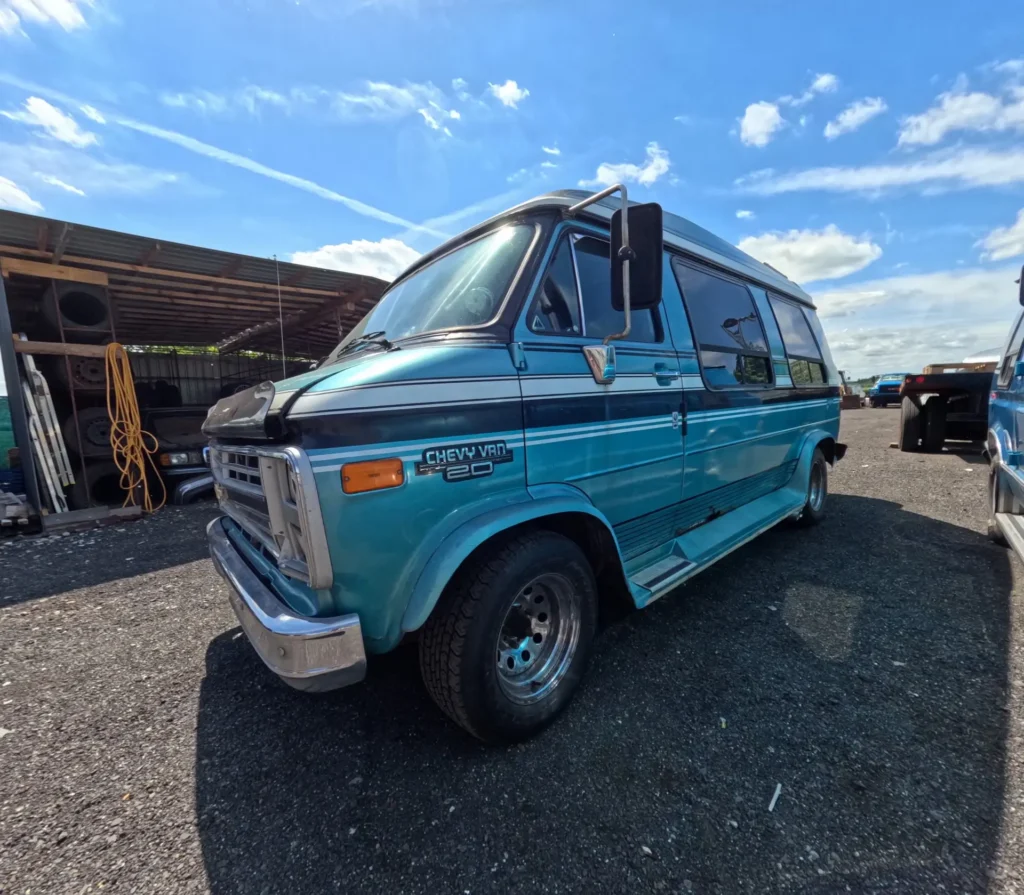 Chevrolet G20 1991 – Old Garage