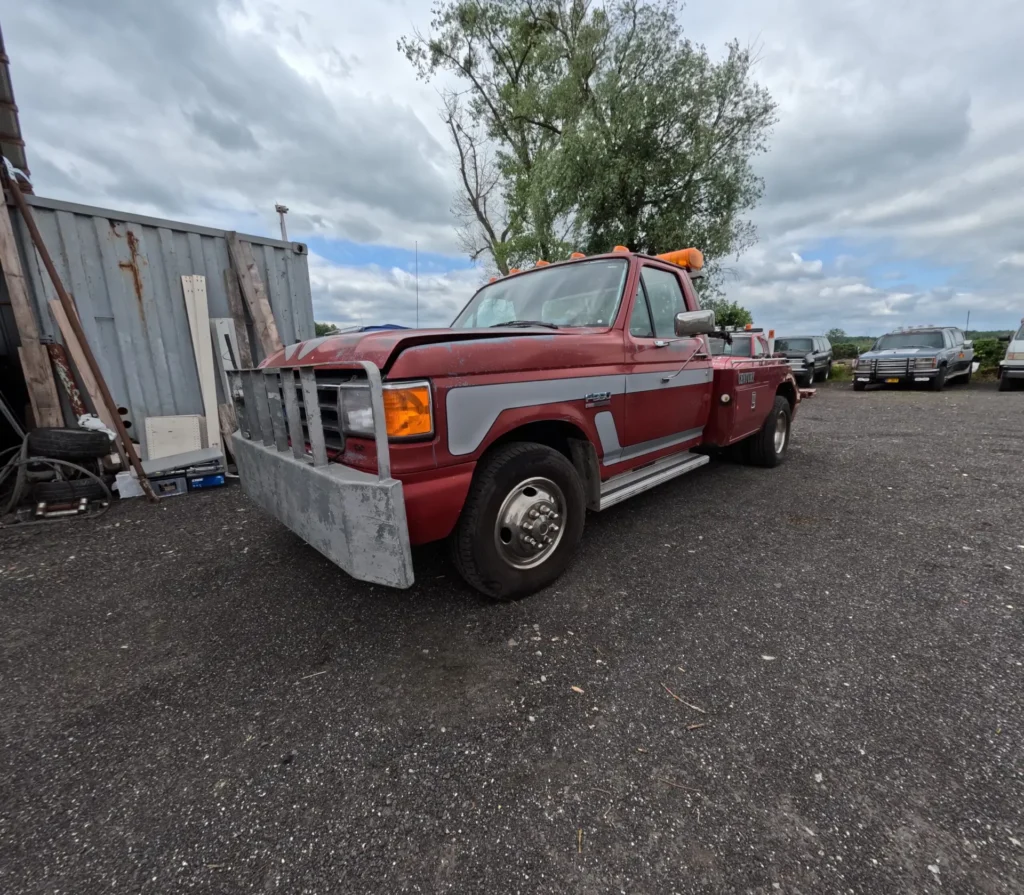 Ford F-350 1990 – Old Garage