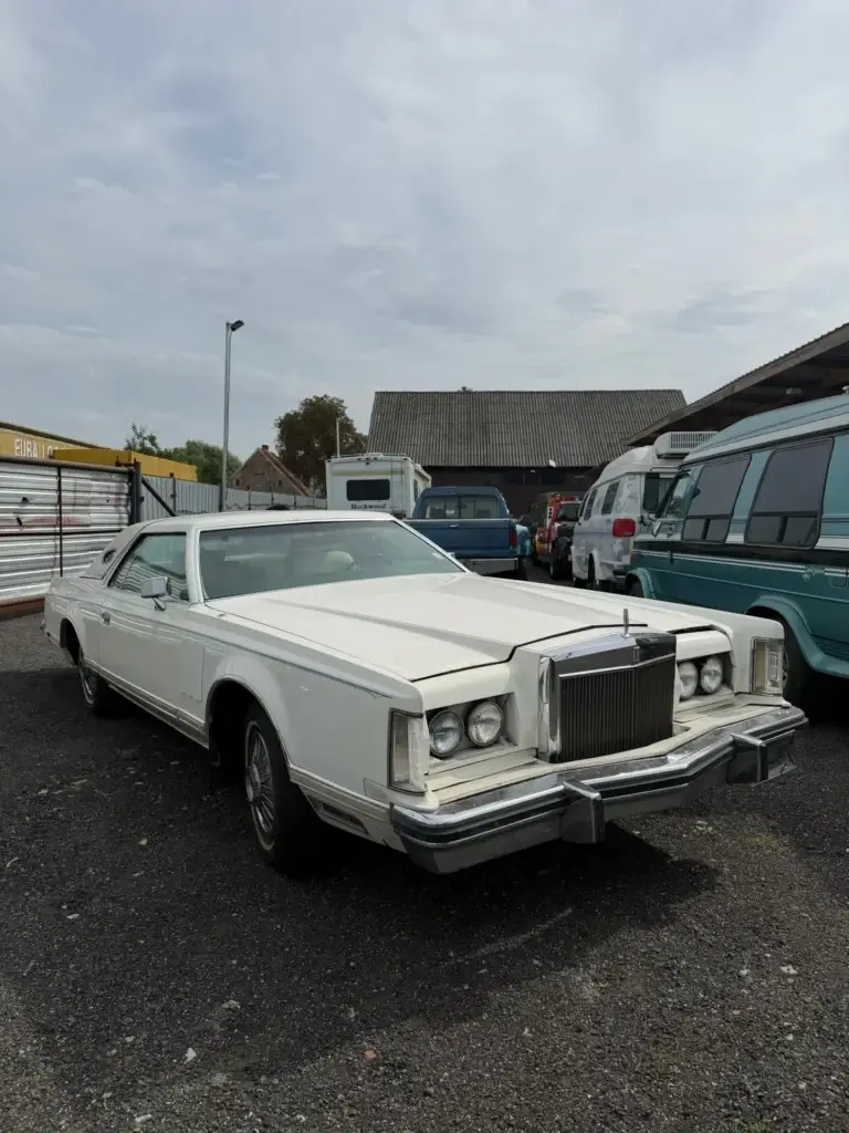 Lincoln Continental Mark V 1979 – Old Garage